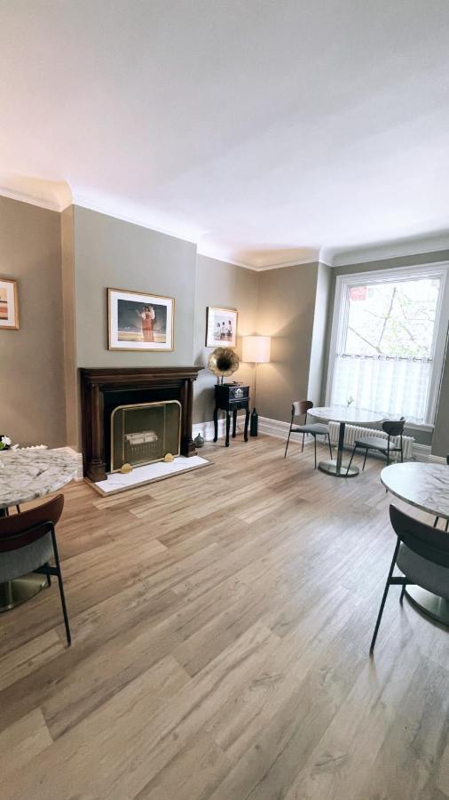 The Century House Bed And Breakfast Ottawa Eksteriør billede