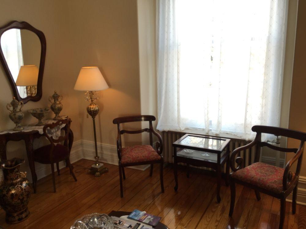 The Century House Bed And Breakfast Ottawa Eksteriør billede